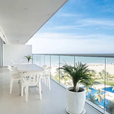 Impeccable 2br With Charming Balcony In Sunset *