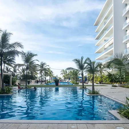 Impeccable 2br With Charming Balcony In Sunset * Cartagena